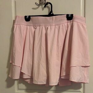 Lululemon Athletica milkshake pink flounce skirt